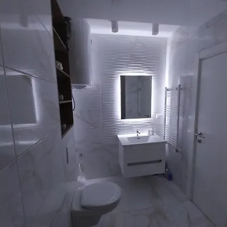 Lider Lux アパート アランジェロヴァツ